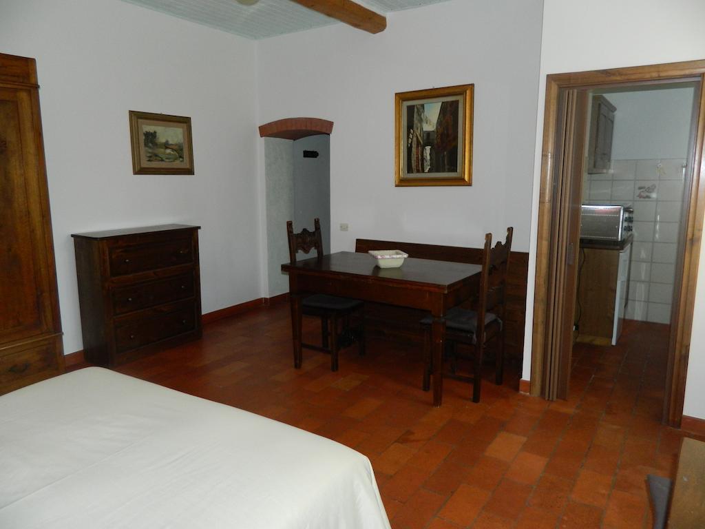 Le Gret Villa Subbiano Room photo